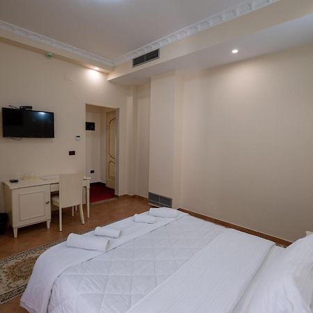 Olimpic Hotel Tirana Kültér fotó