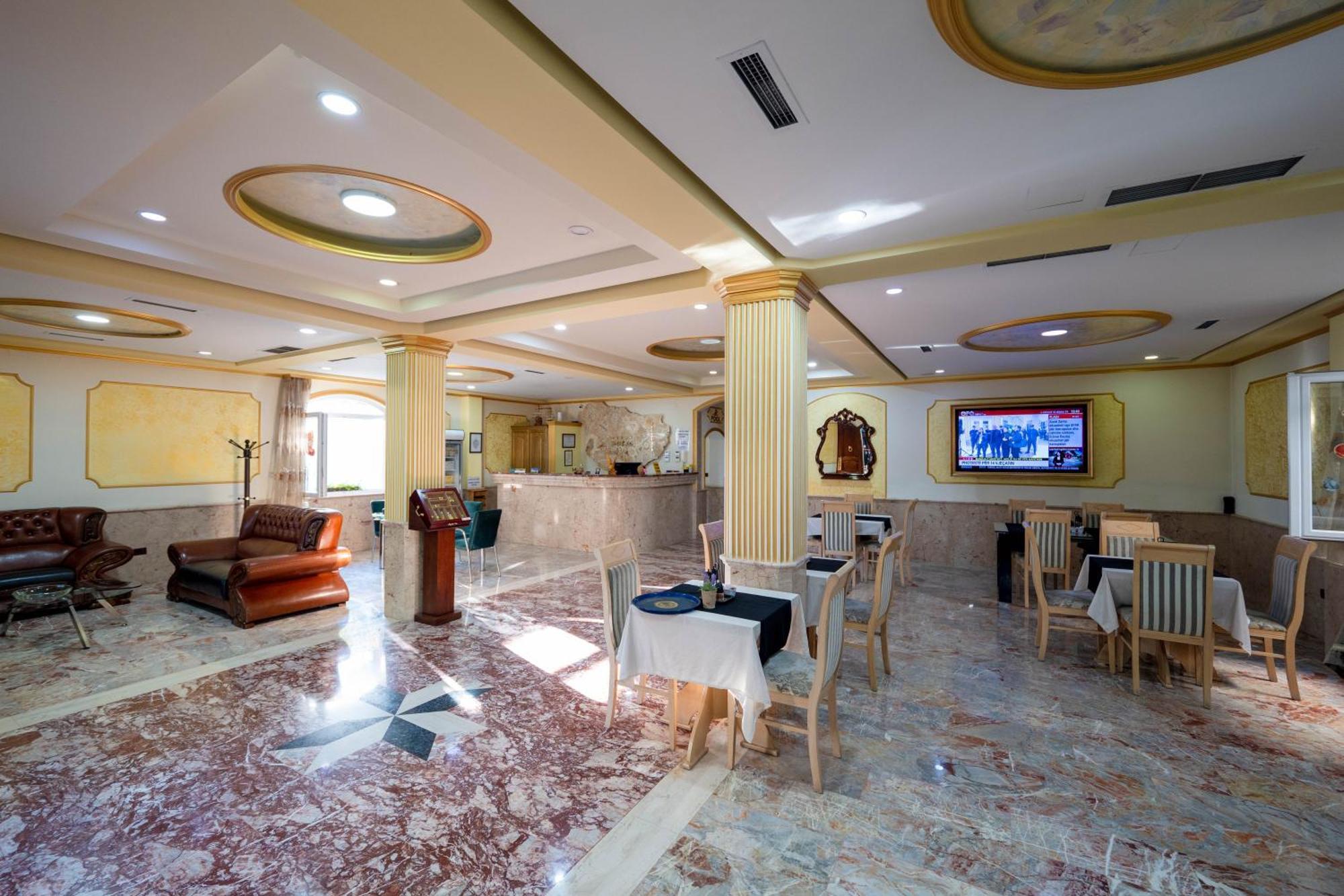 Olimpic Hotel Tirana Kültér fotó